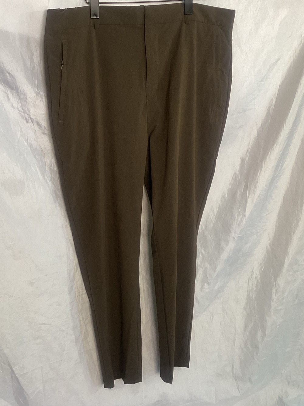 Alo pants - Picture 3 of 13